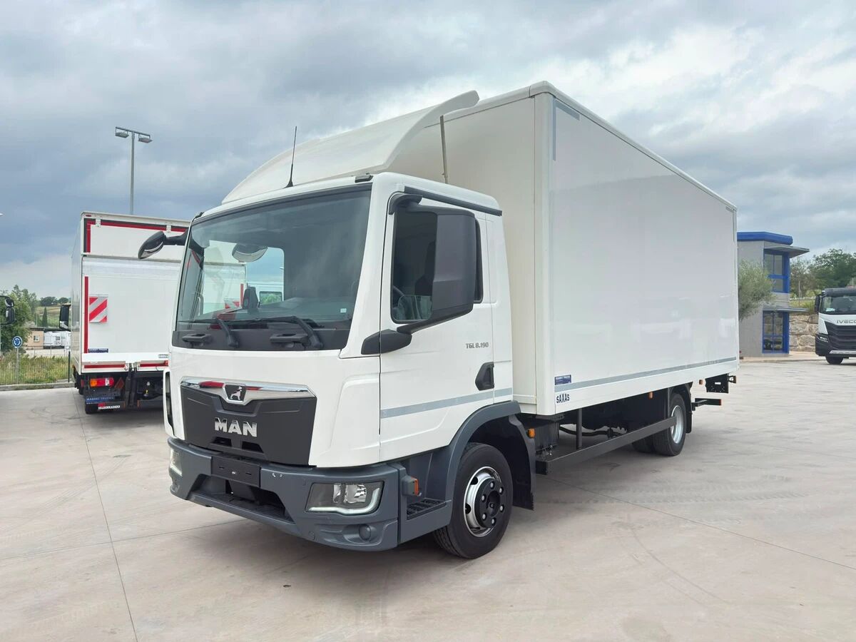 MAN 8.190 BL TGL - Box truck: picture 1 MAN 8.190 BL TGL - Box truck: picture 1