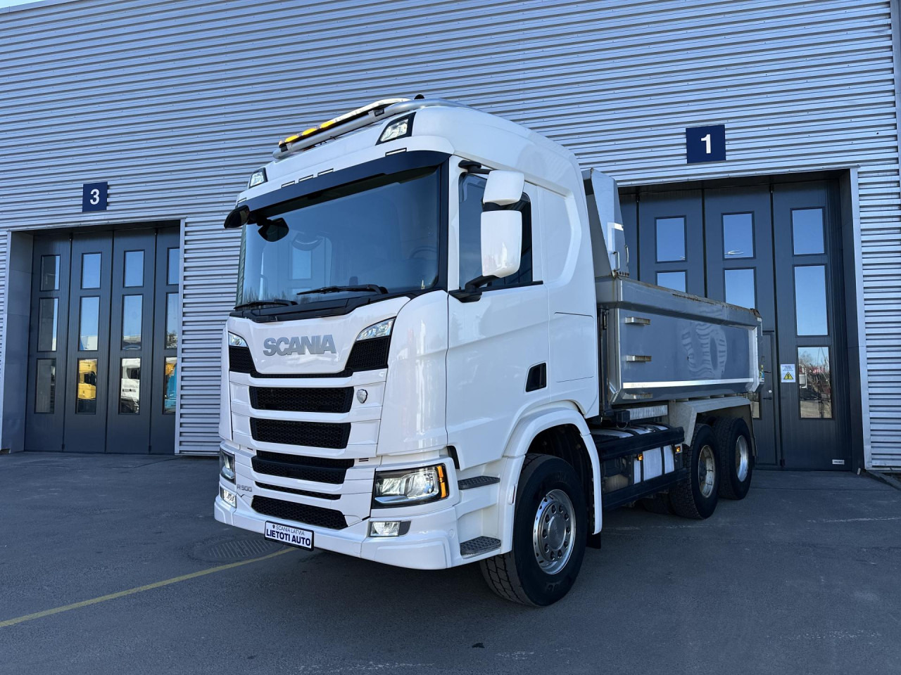 Cab chassis truck SCANIA R 500 B6x4HZ: picture 6