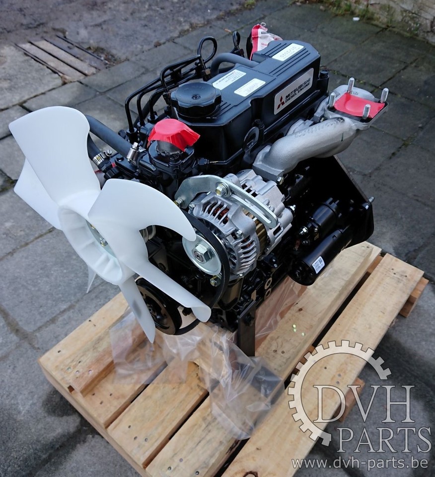 MITSUBISHI S3L2 - VOLVO EC25 - Engine for Mini excavator: picture 3 MITSUBISHI S3L2 - VOLVO EC25 - Engine for Mini excavator: picture 3