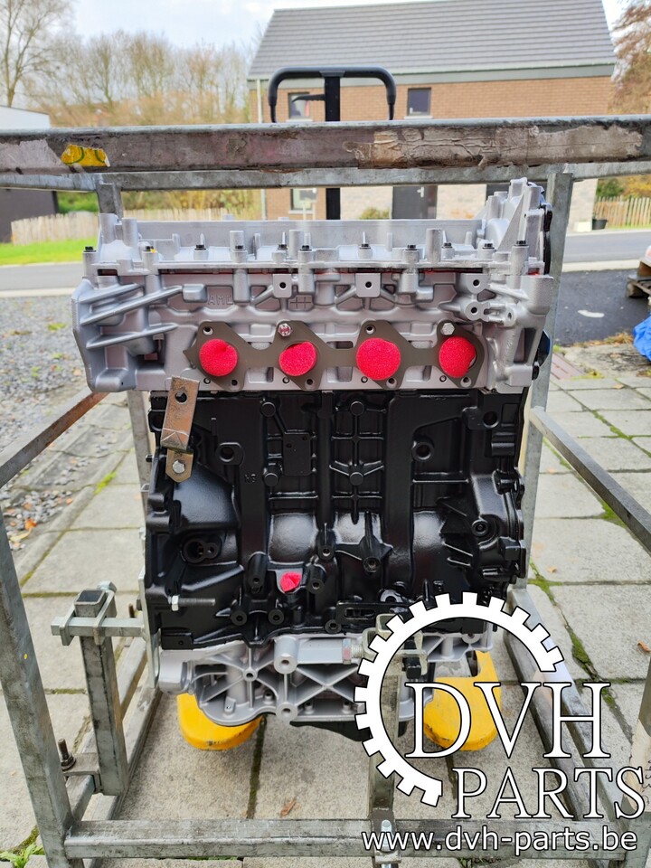 RENAULT M9T RWD - PROPULSION RENAULT M9T RWD - PROPULSION - Engine for Panel van: picture 5 RENAULT M9T RWD - PROPULSION RENAULT M9T RWD - PROPULSION - Engine for Panel van: picture 5