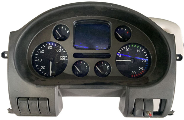 DAF CF - Dashboard: picture 1 DAF CF - Dashboard: picture 1