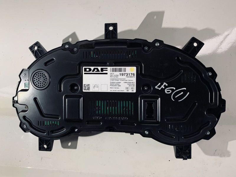 DAF LF 6 - Dashboard: picture 2 DAF LF 6 - Dashboard: picture 2