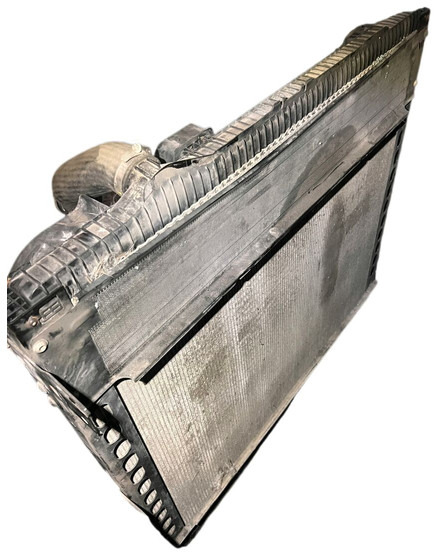 DAF - Radiator: picture 2 DAF - Radiator: picture 2