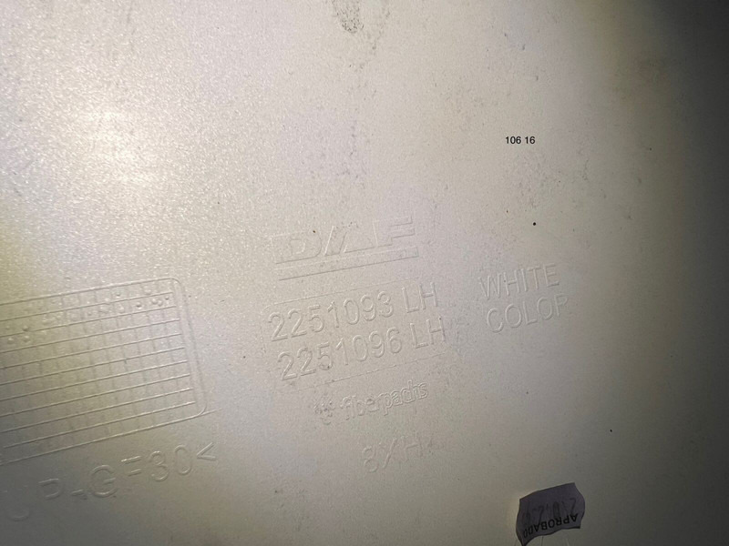 DAF XG - Aerodynamics/ Spoiler: picture 4 DAF XG - Aerodynamics/ Spoiler: picture 4