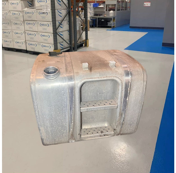 Iveco - Fuel tank: picture 1 Iveco - Fuel tank: picture 1