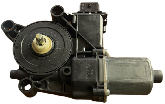 Iveco S-WAY - Wiper: picture 2 Iveco S-WAY - Wiper: picture 2