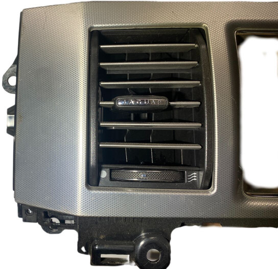 Jaguar Dalys - Cab and interior: picture 2 Jaguar Dalys - Cab and interior: picture 2