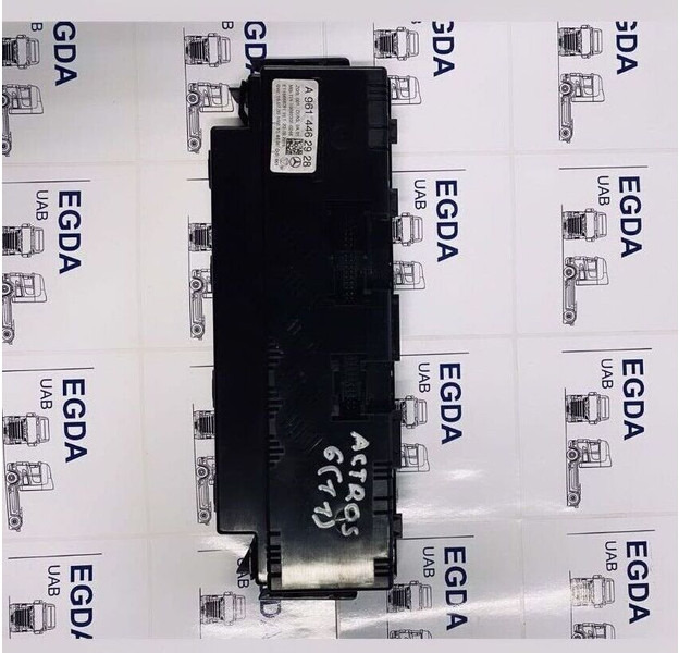 Mercedes-Benz ACTROS 6 (11) - ECU: picture 2 Mercedes-Benz ACTROS 6 (11) - ECU: picture 2