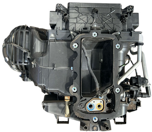 Renault euro 6 - A/C part: picture 2 Renault euro 6 - A/C part: picture 2