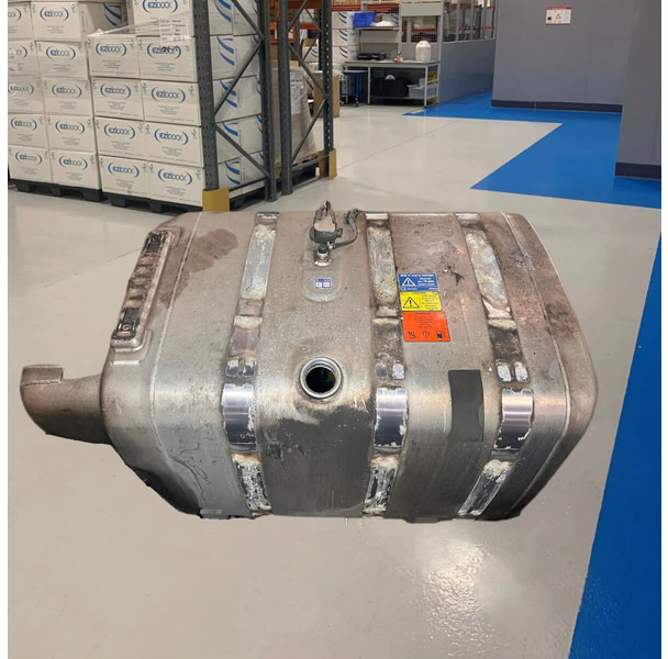 Scania  - Fuel tank: picture 3 Scania  - Fuel tank: picture 3