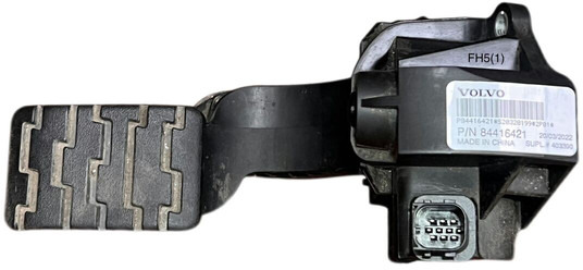 Volvo - Pedal: picture 2 Volvo - Pedal: picture 2