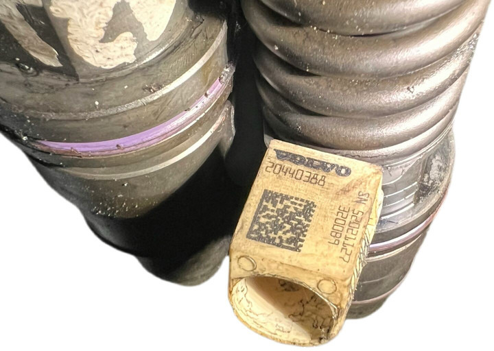 Volvo - Fuel filter: picture 5 Volvo - Fuel filter: picture 5