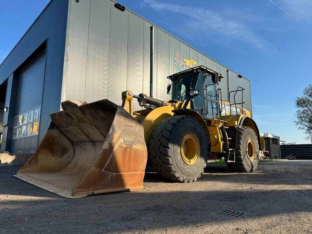 CAT 966 M  - Wheel loader: picture 3 CAT 966 M  - Wheel loader: picture 3