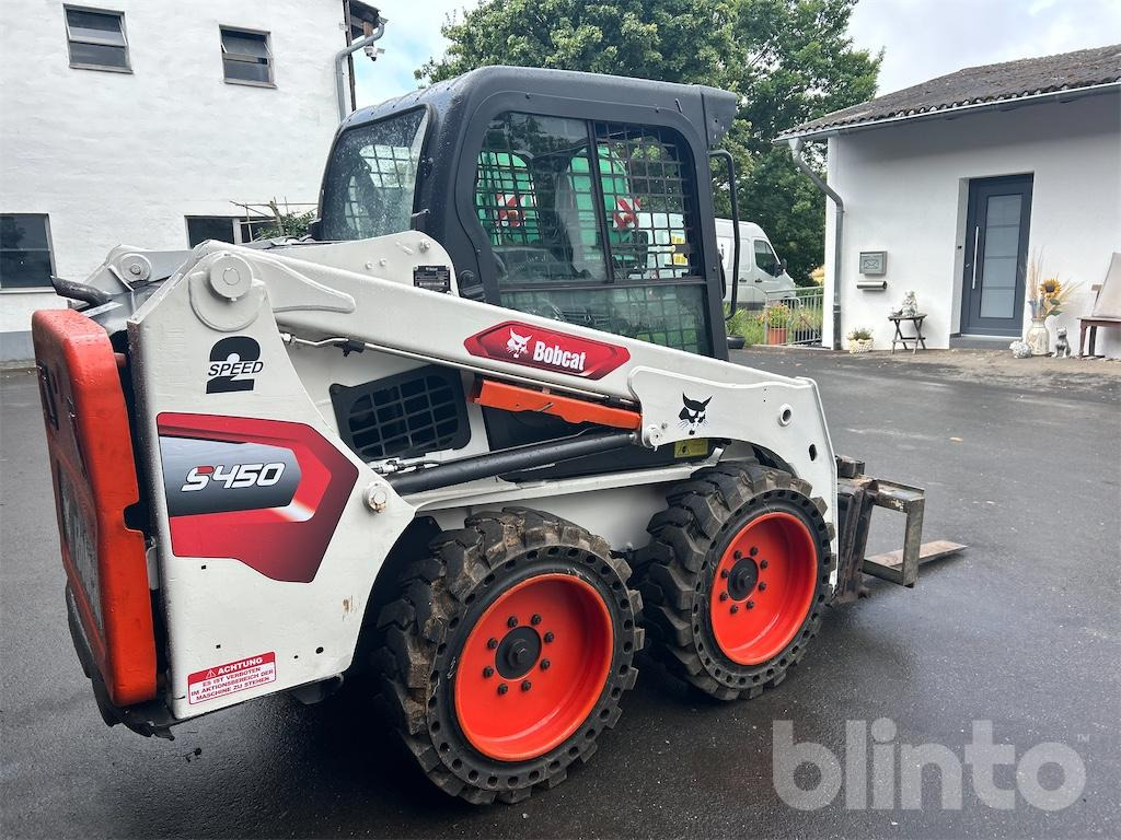 Bobcat S450 - Skid steer loader: picture 3 Bobcat S450 - Skid steer loader: picture 3