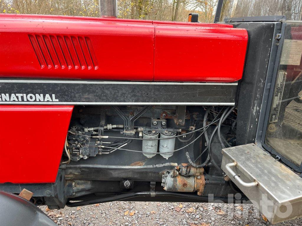 Farm tractor Case IH 1056 XL: picture 11 Farm tractor Case IH 1056 XL: picture 11