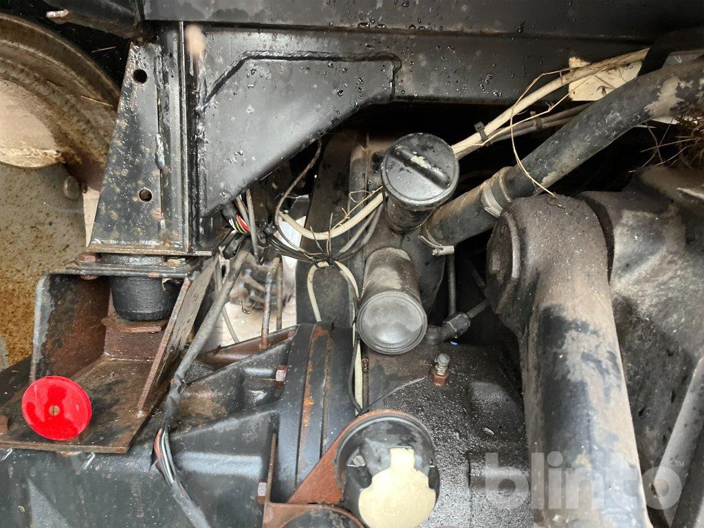 Farm tractor Case IH 1056 XL: picture 44 Farm tractor Case IH 1056 XL: picture 44