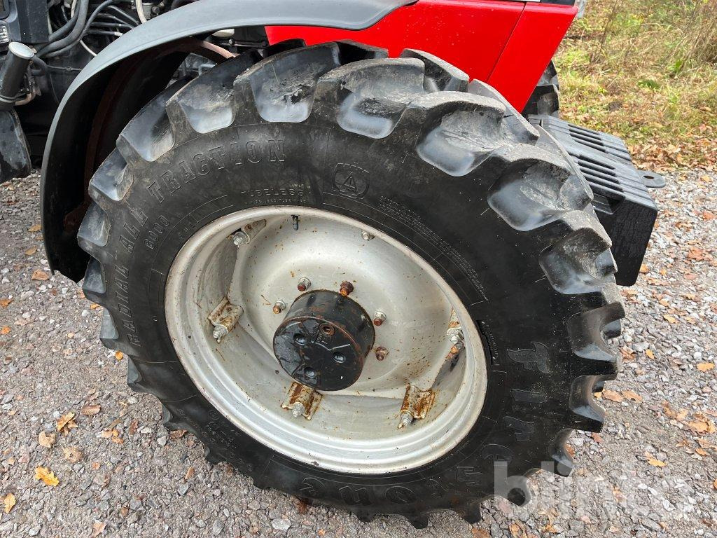 Farm tractor Case IH 1056 XL: picture 22 Farm tractor Case IH 1056 XL: picture 22