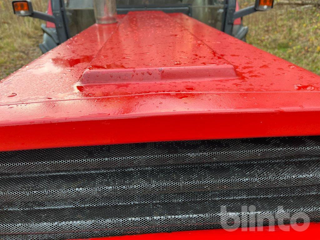 Farm tractor Case IH 1056 XL: picture 17 Farm tractor Case IH 1056 XL: picture 17