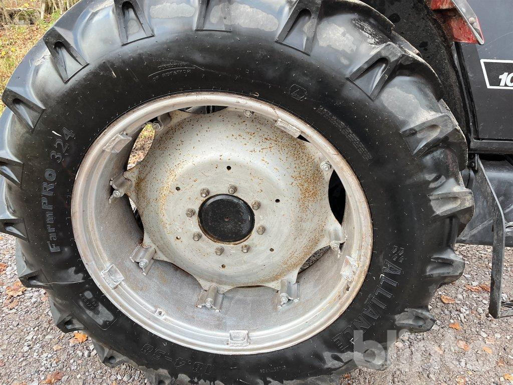 Farm tractor Case IH 1056 XL: picture 35 Farm tractor Case IH 1056 XL: picture 35