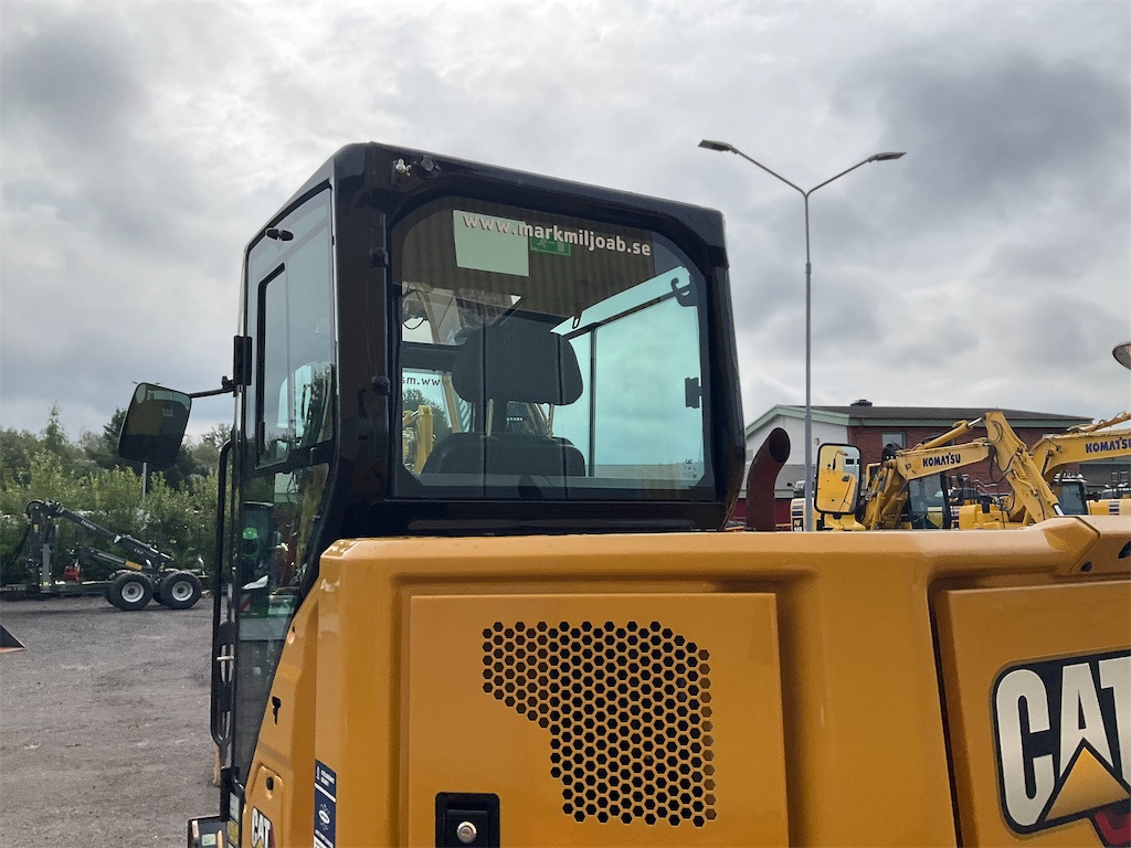 Crawler excavator Cat 308 CR: picture 34