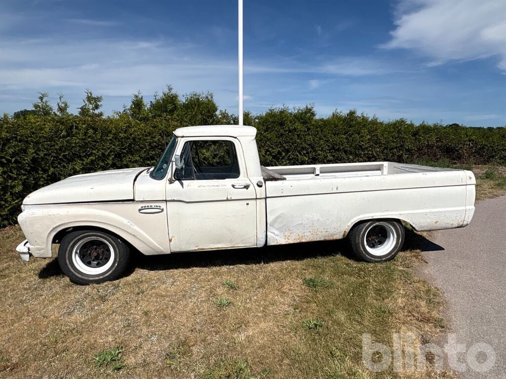 FORD F100 - Pickup truck: picture 2 FORD F100 - Pickup truck: picture 2