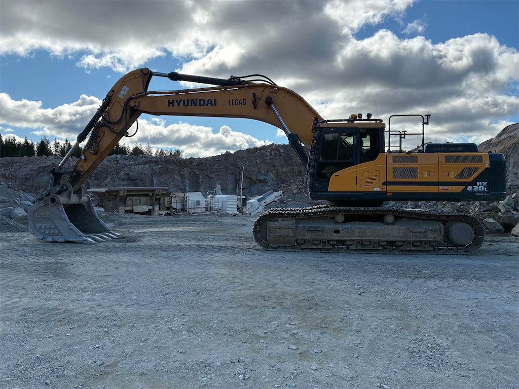 Crawler excavator Hyundai HX430L: picture 43
