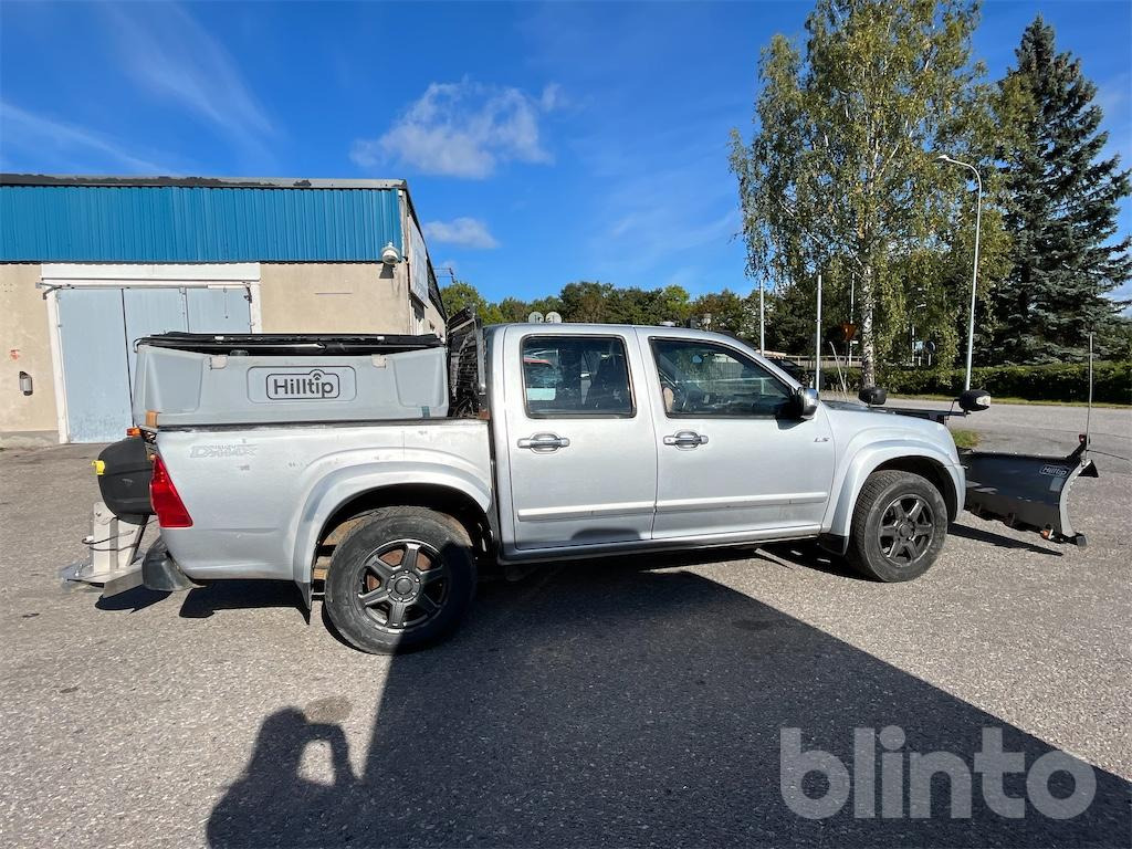 ISUZU CREW 3.0 AT med vikplog och sandspridare - Pickup truck: picture 4 ISUZU CREW 3.0 AT med vikplog och sandspridare - Pickup truck: picture 4