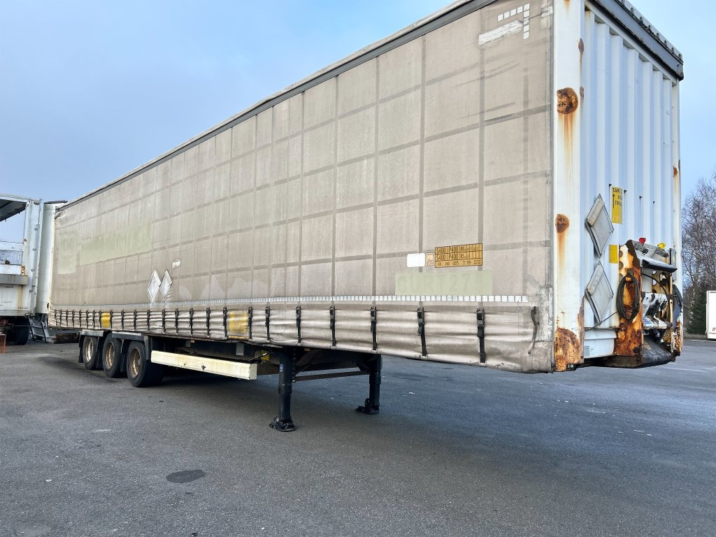KRONE SD - Curtainsider semi-trailer: picture 3 KRONE SD - Curtainsider semi-trailer: picture 3