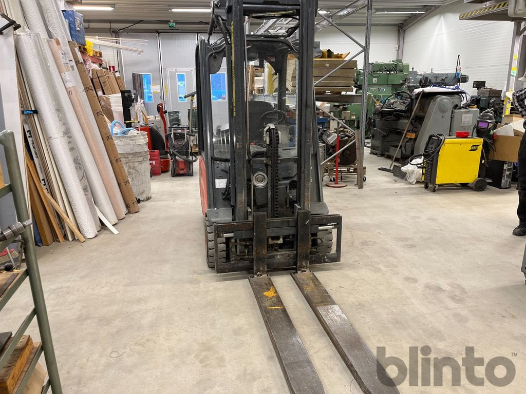 Linde E16 - Forklift: picture 3 Linde E16 - Forklift: picture 3