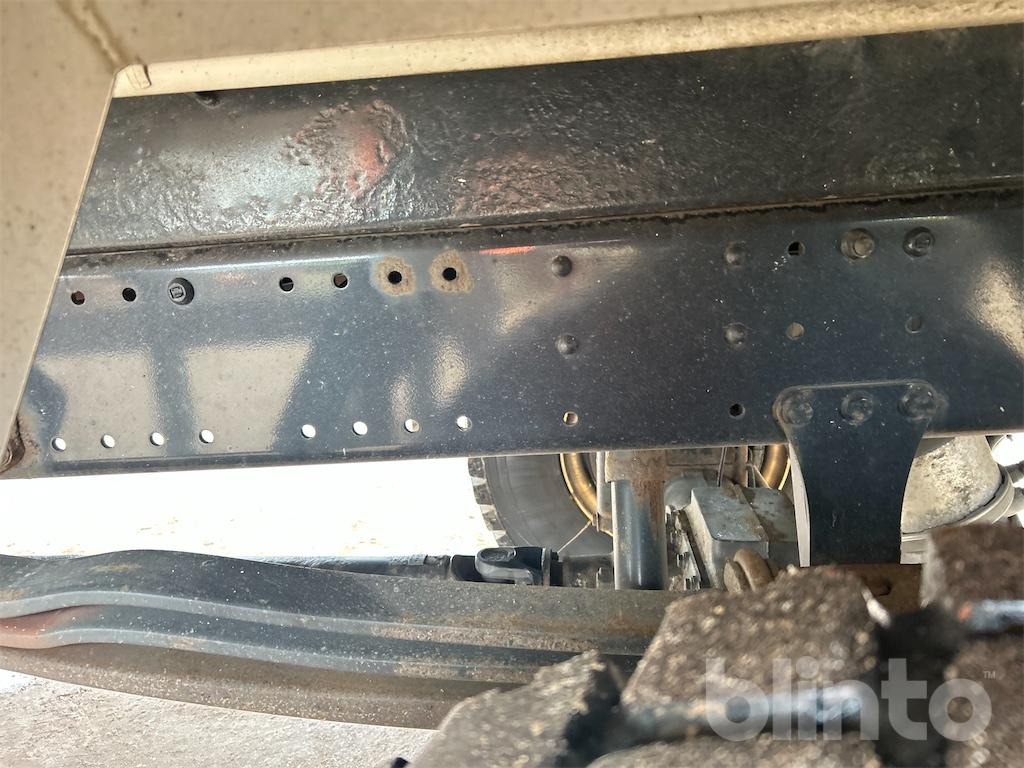 Refrigerator truck MAN TGM 18.290: picture 17