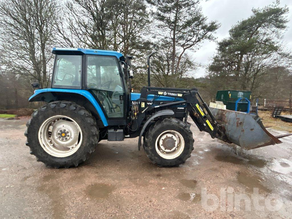 NEW HOLLAND 5640 - Farm tractor: picture 4 NEW HOLLAND 5640 - Farm tractor: picture 4