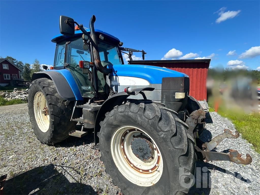 NEW HOLLAND TM190 4WD - Farm tractor: picture 2 NEW HOLLAND TM190 4WD - Farm tractor: picture 2