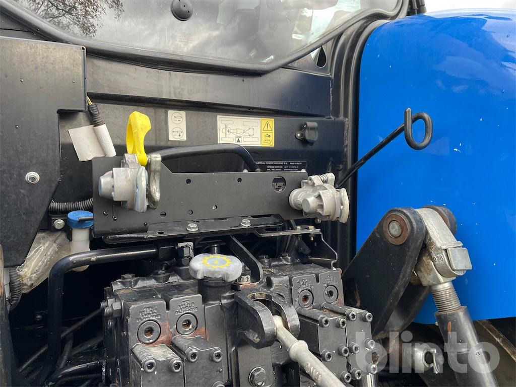 Farm tractor New Holland T7 230 (2018): picture 30