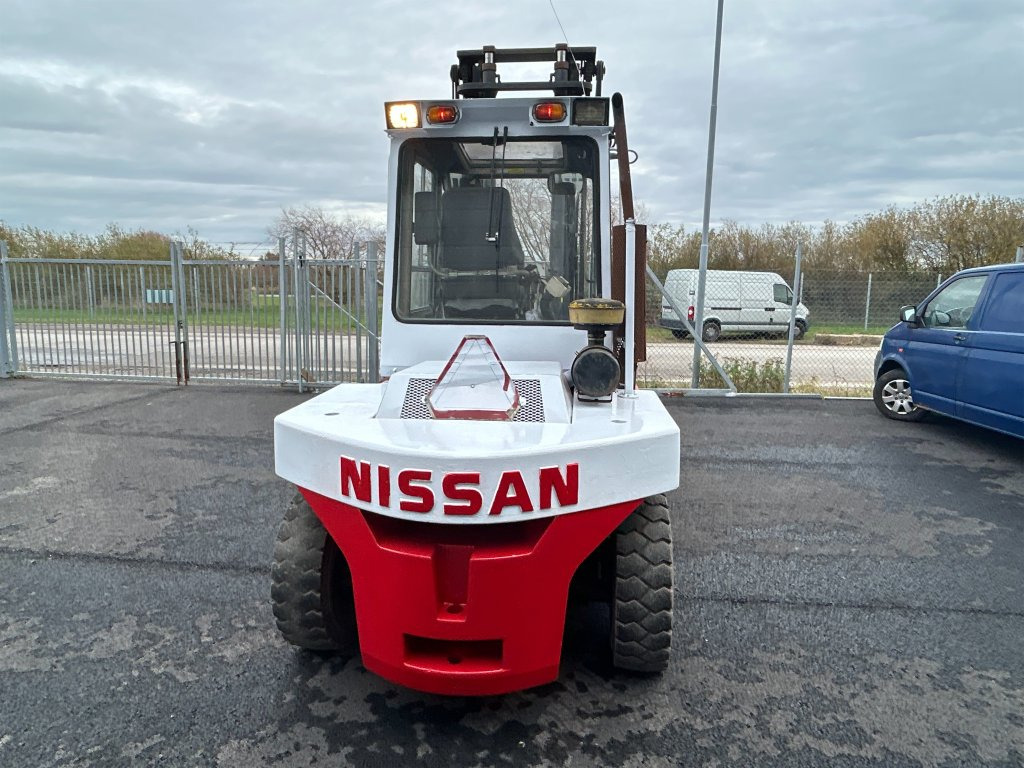 Nissan Df05 70U - Diesel forklift: picture 5 Nissan Df05 70U - Diesel forklift: picture 5