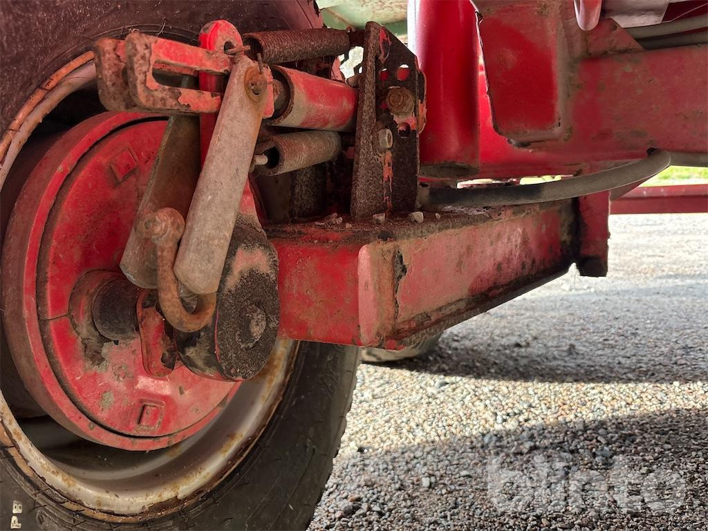 Roll-off/ Skip trailer Pronar T185: picture 48