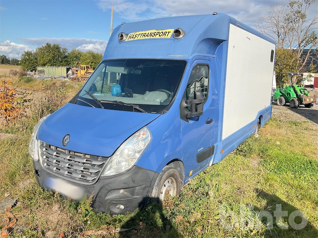 RENAULT VAE4F2 - Horse truck: picture 2 RENAULT VAE4F2 - Horse truck: picture 2