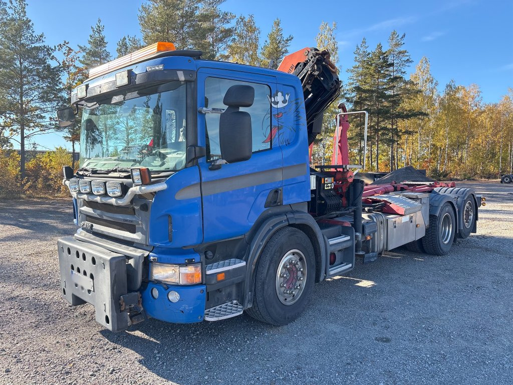 SCANIA P310DB6X2*4HNA - Hook lift truck, Crane truck: picture 1 SCANIA P310DB6X2*4HNA - Hook lift truck, Crane truck: picture 1