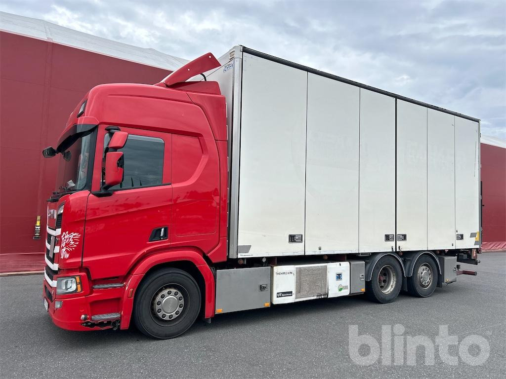 SCANIA R520B6X2*4NB - Refrigerator truck: picture 1 SCANIA R520B6X2*4NB - Refrigerator truck: picture 1