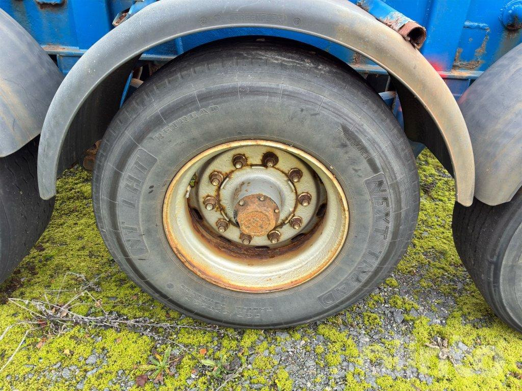 Container transporter/ Swap body semi-trailer TRAUFO FRUEHAUF: picture 33