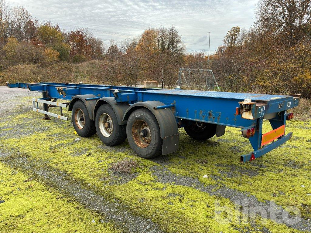 Container transporter/ Swap body semi-trailer TRAUFO FRUEHAUF: picture 6