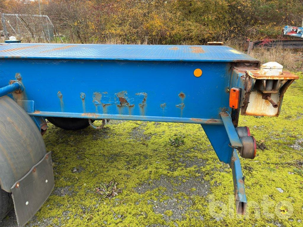 Container transporter/ Swap body semi-trailer TRAUFO FRUEHAUF: picture 7