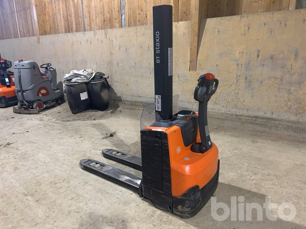 Toyota SWE080L - Stacker: picture 3 Toyota SWE080L - Stacker: picture 3