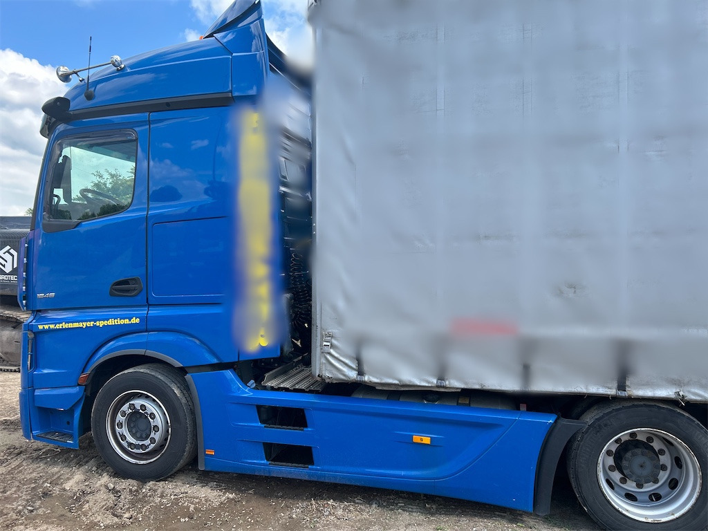 Mercedes Actros 1848 - Tractor unit: picture 4 Mercedes Actros 1848 - Tractor unit: picture 4