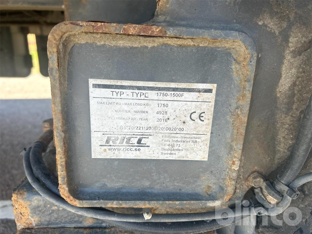 Truck MERCEDES-BENZ Atego - Öppningsbar sida: picture 43