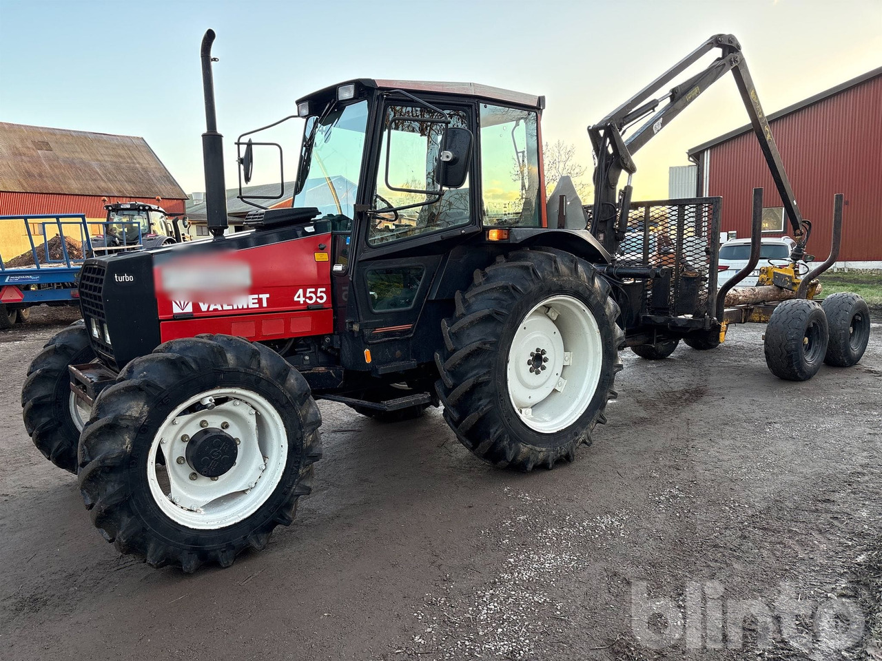 VALMET 455-4 - Farm tractor: picture 1 VALMET 455-4 - Farm tractor: picture 1