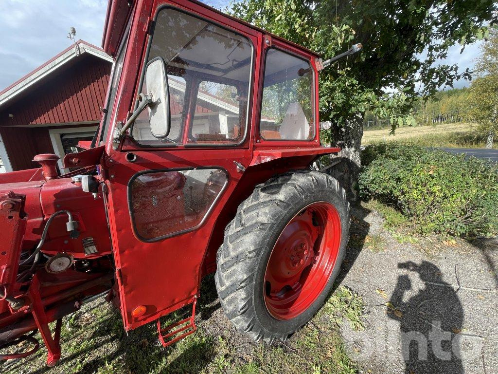 VOLVO-BM T 430 med lastare - Farm tractor: picture 5 VOLVO-BM T 430 med lastare - Farm tractor: picture 5