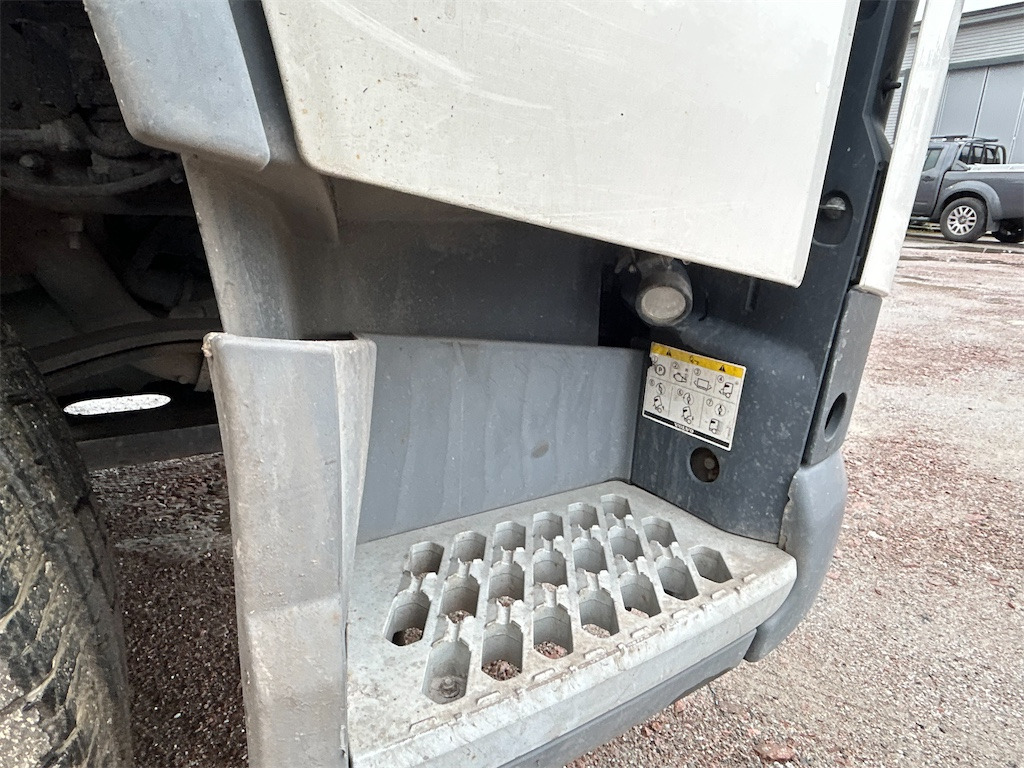 Hook lift truck VOLVO FH 460 6*2: picture 15