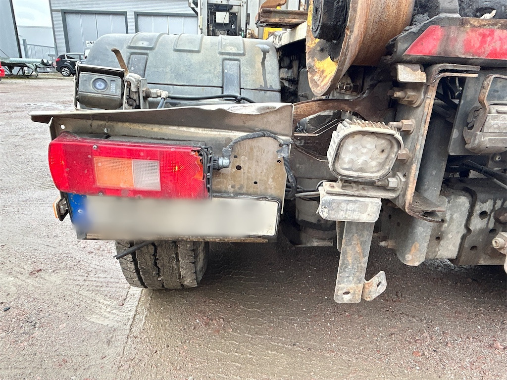 Hook lift truck VOLVO FH 460 6*2: picture 31