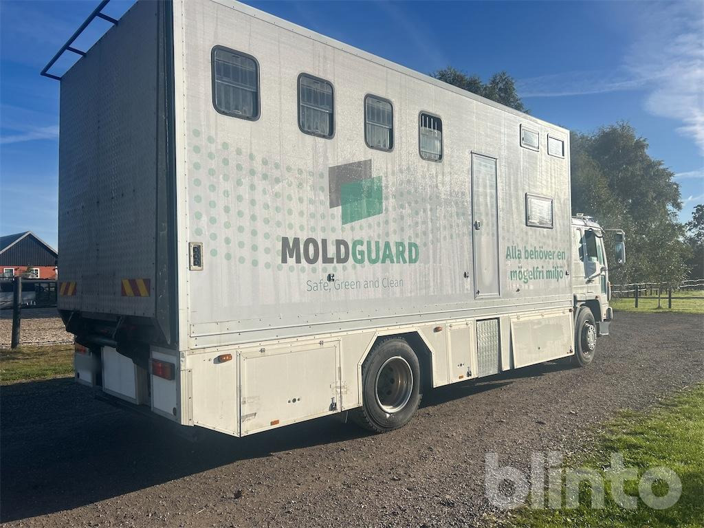 VOLVO FL 618 - Horse truck: picture 5 VOLVO FL 618 - Horse truck: picture 5