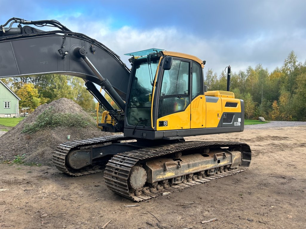Crawler excavator Volvo EC 220DL: picture 27 Crawler excavator Volvo EC 220DL: picture 27